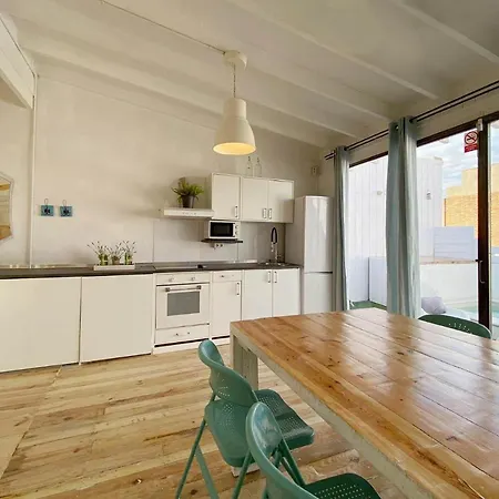 Fridays Flats Casa Aquamarine Villa Barcelona Exterior photo